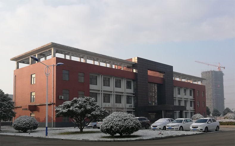 防止油氣回收設(shè)備被凍住(圖1) 廠房