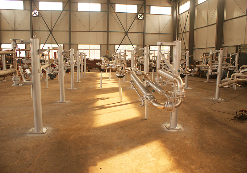 AL1402(伴熱)頂部裝車鶴管-2 副本.png